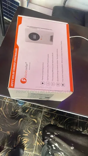 Felicity 100ah Charge Controller
