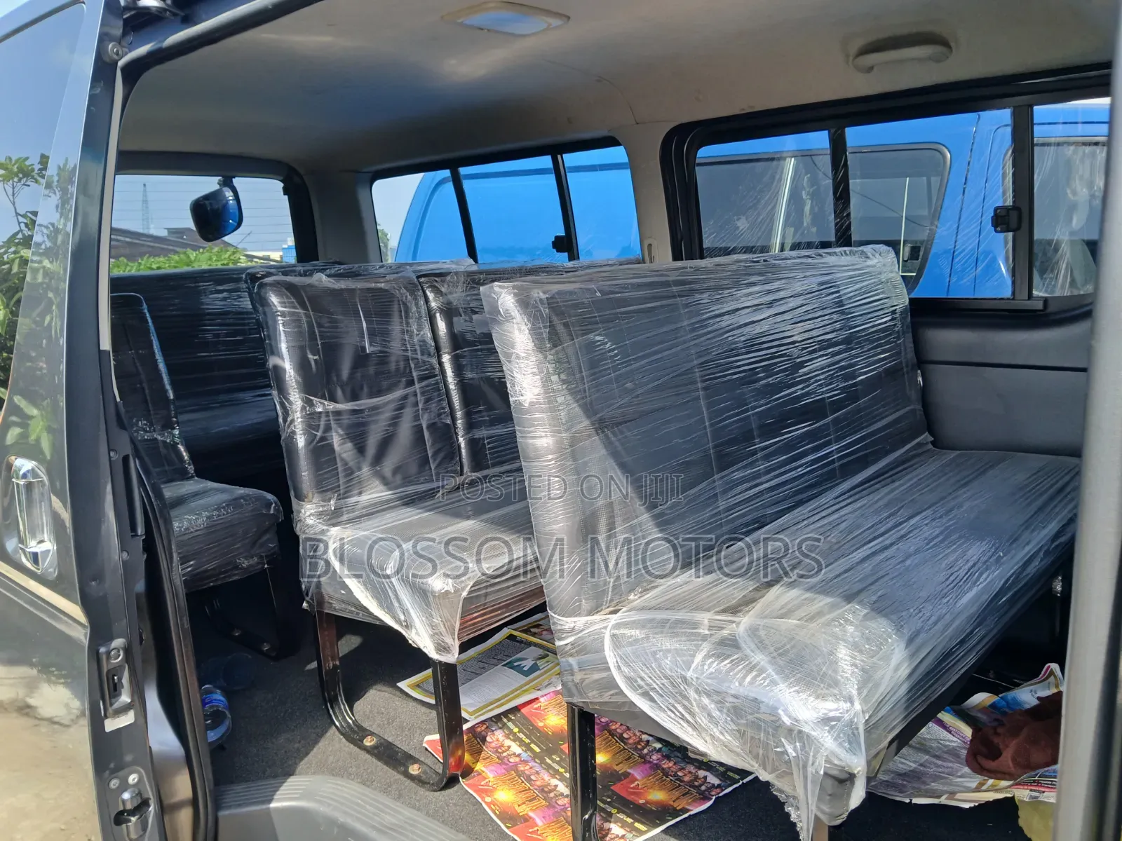 Toyota HiAce 2012 Grey