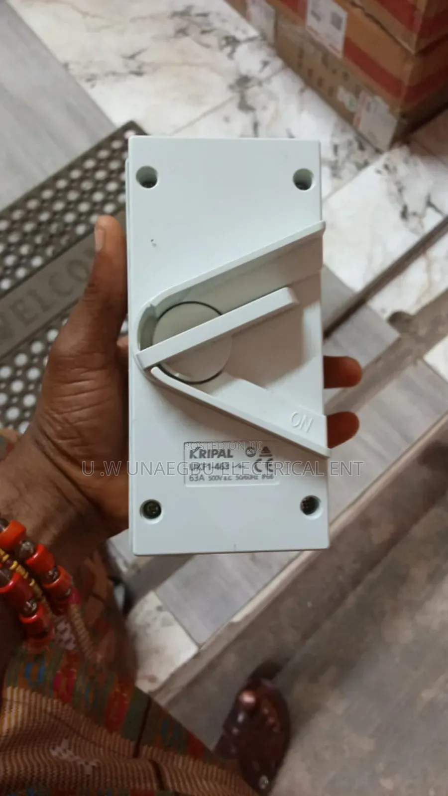 Isolator Switch 4 Pole