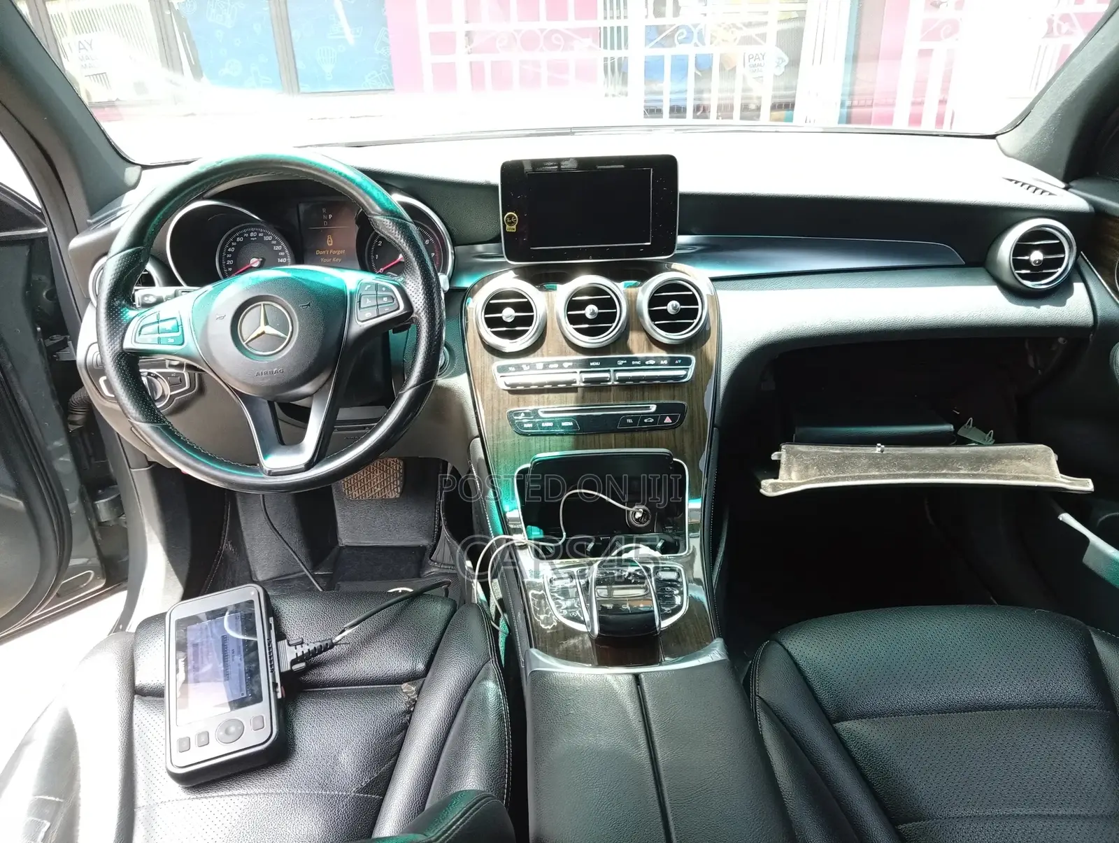 Mercedes-Benz GLC-Class 2016 Silver