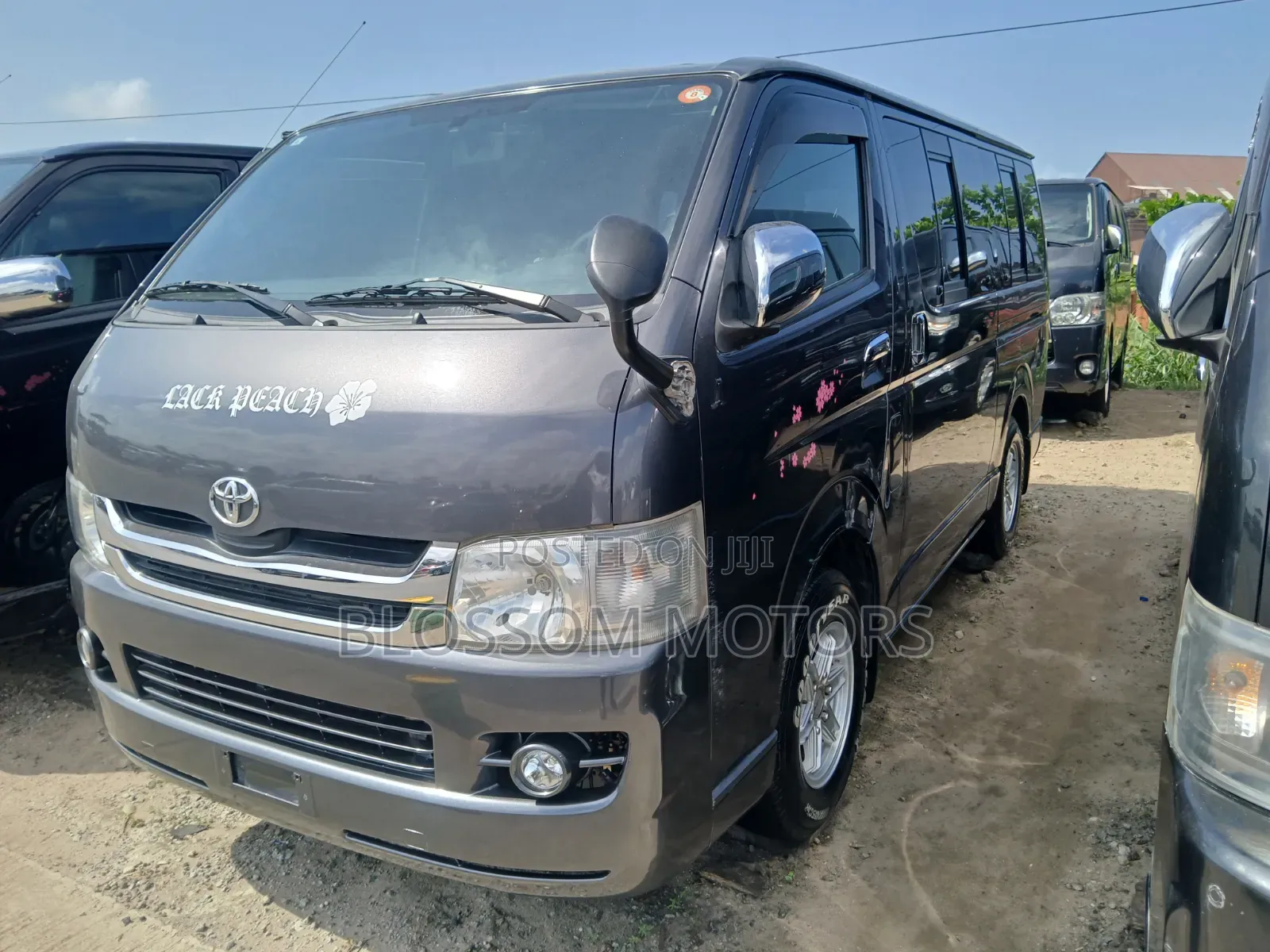 Toyota HiAce 2012 Grey