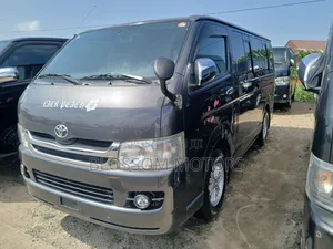 Toyota HiAce 2012 Grey