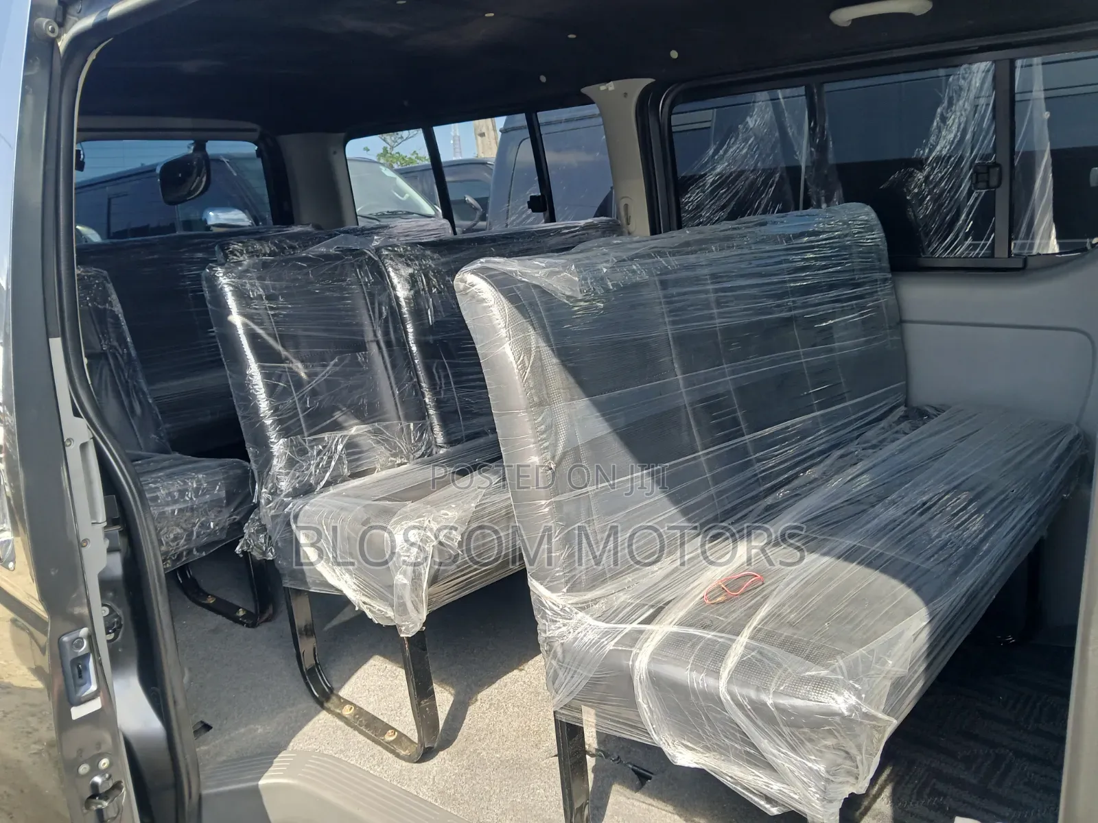Toyota HiAce 2012 Grey