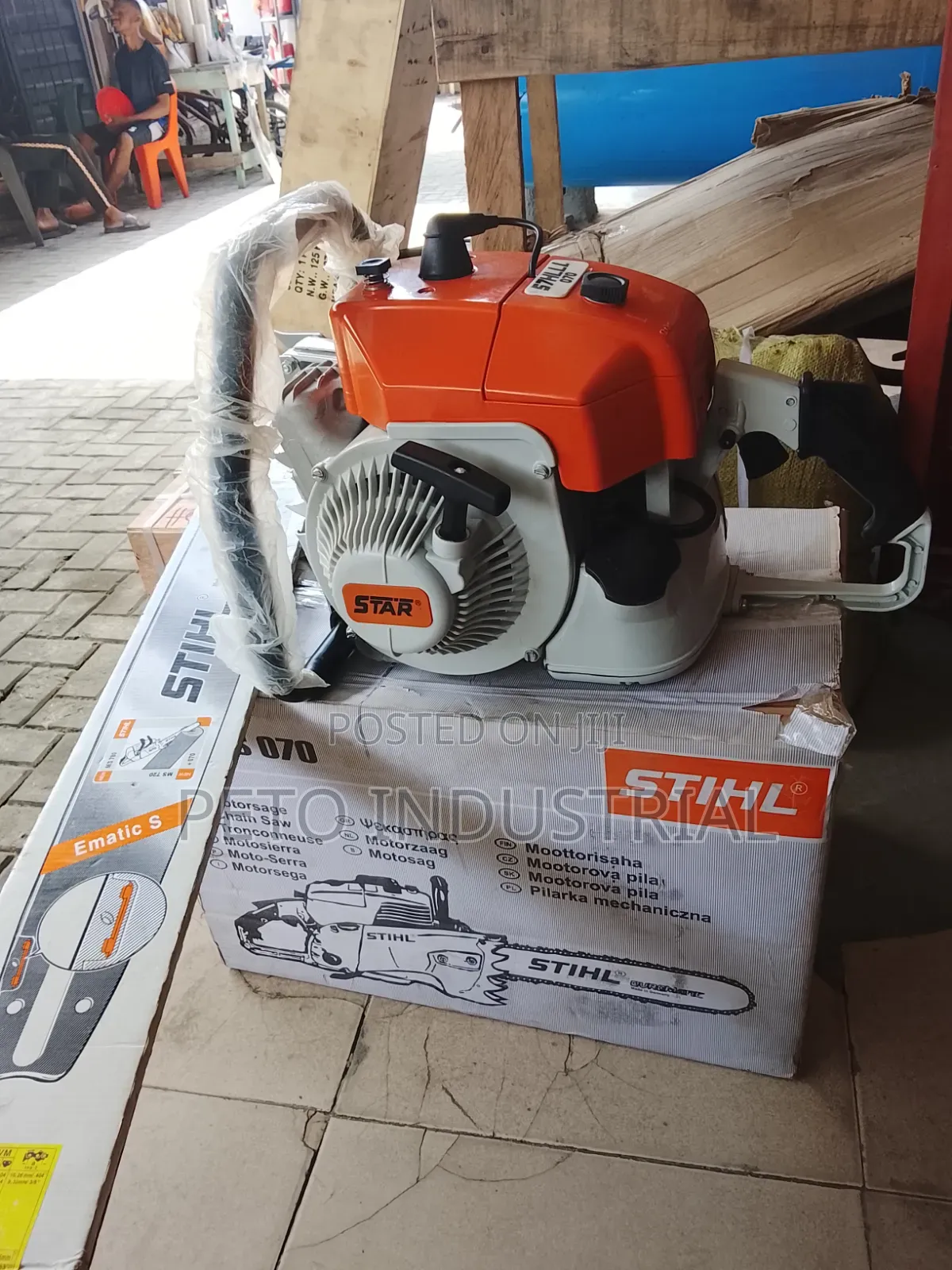 Chain Saw.