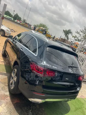Mercedes-Benz GLC-Class 2022 Black