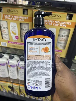 Dr Teals Body Wash Glow and Radiance With Vitamin C and Citrus 700ml