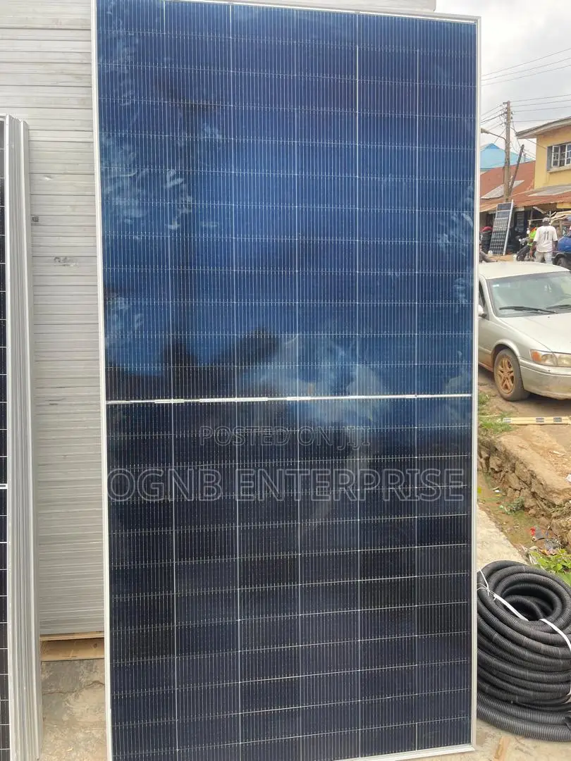 Jinko 550w Solar Panel.