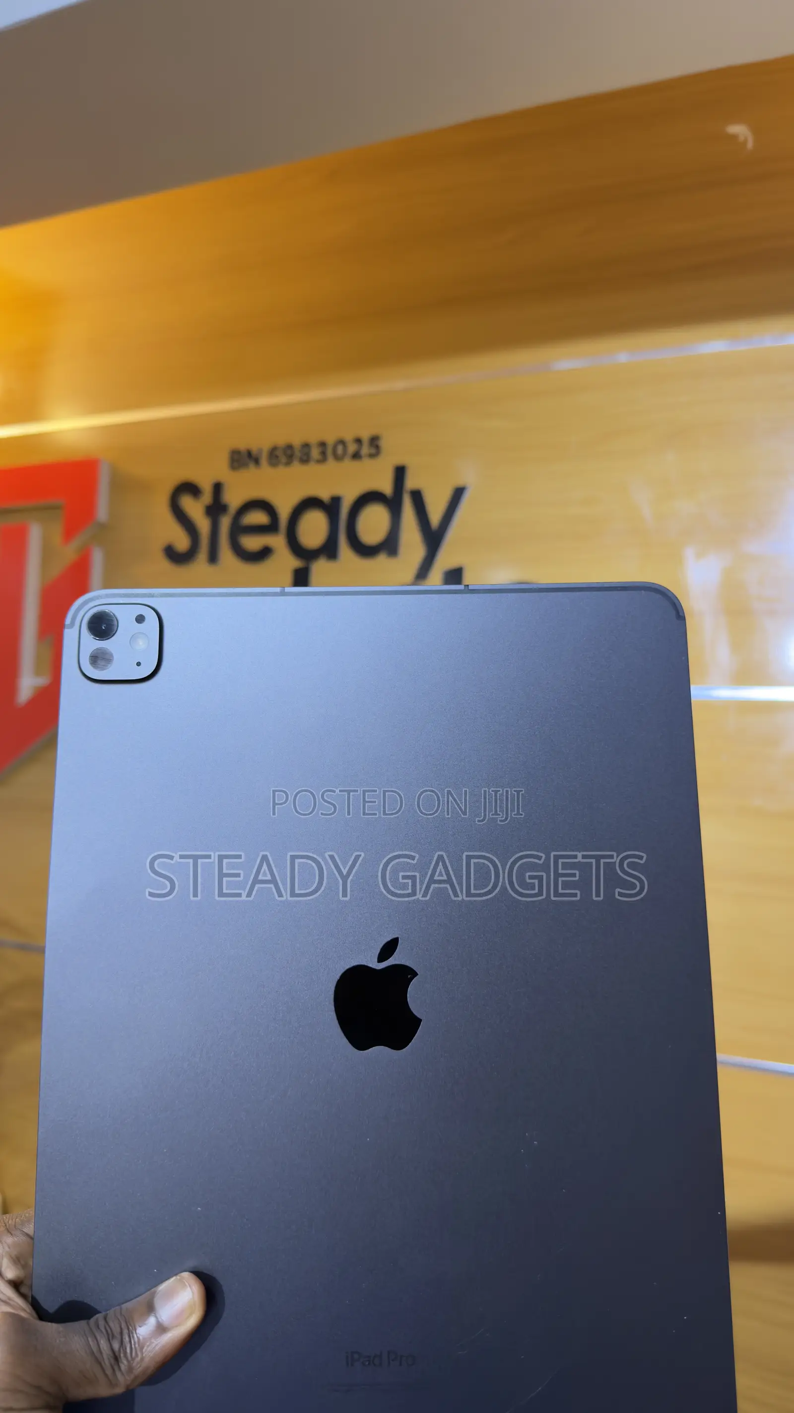 Apple iPad Pro 13 (2024) 512 GB Gray