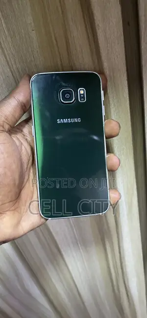 Samsung Galaxy S6 edge 32 GB Silver