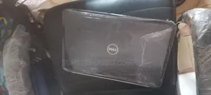 Laptop Dell Latitude 15 E5540 6GB Intel Core i5 HDD 500GB