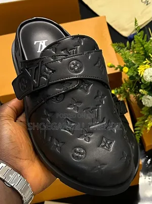 Lv Men's Half Shoes