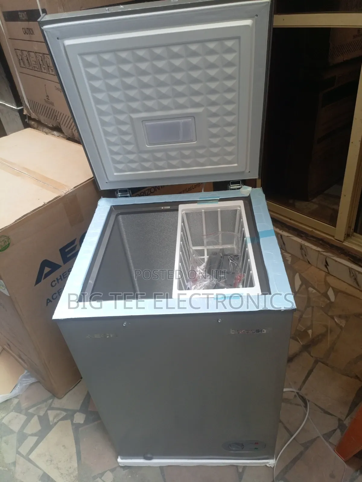 Aeon Chest Freezer (Model 100l)