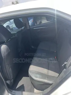 Toyota Corolla S 4dr Sedan (1.8L 4cyl CVT) 2015 White