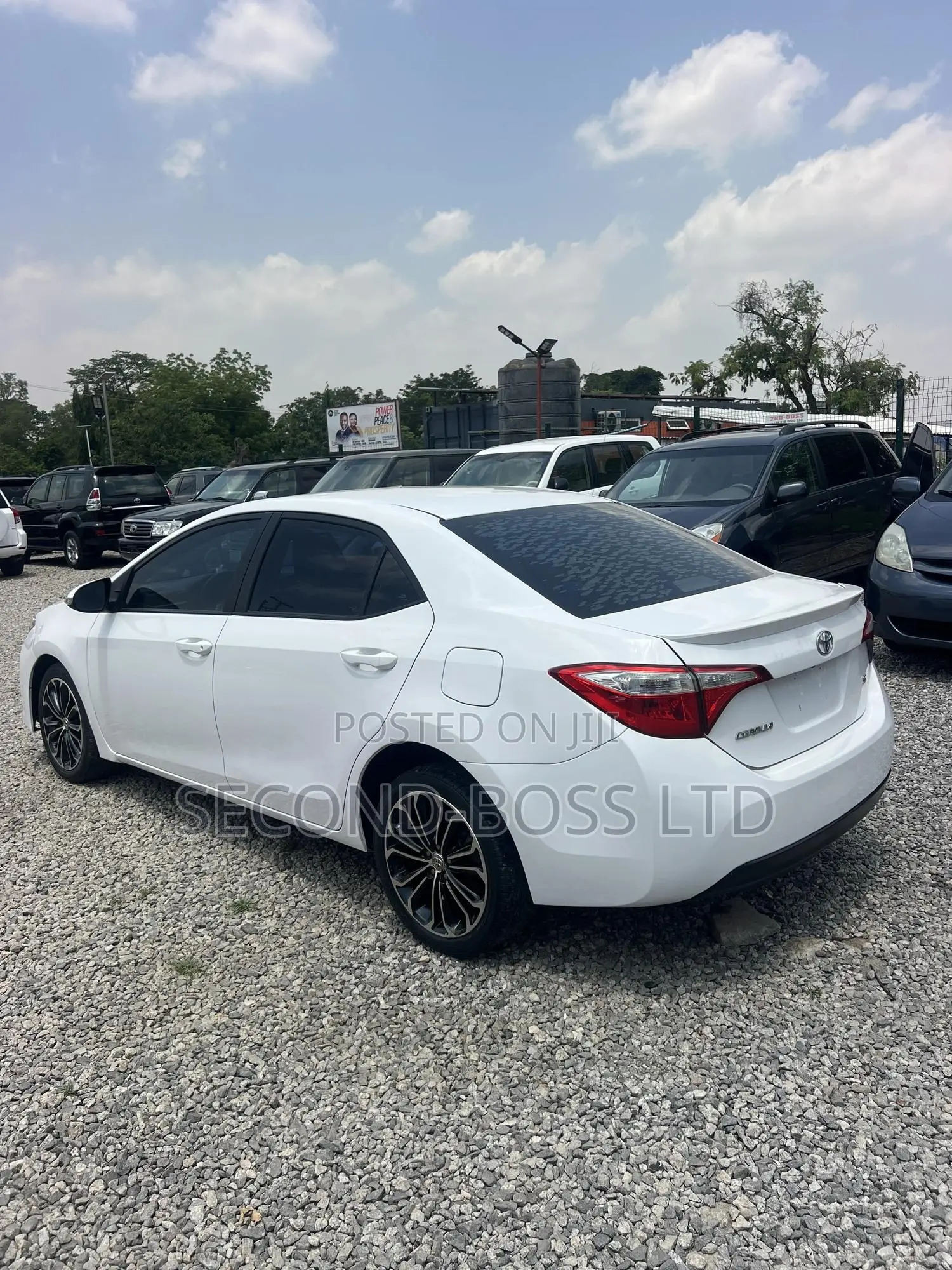 Toyota Corolla S 4dr Sedan (1.8L 4cyl CVT) 2015 White