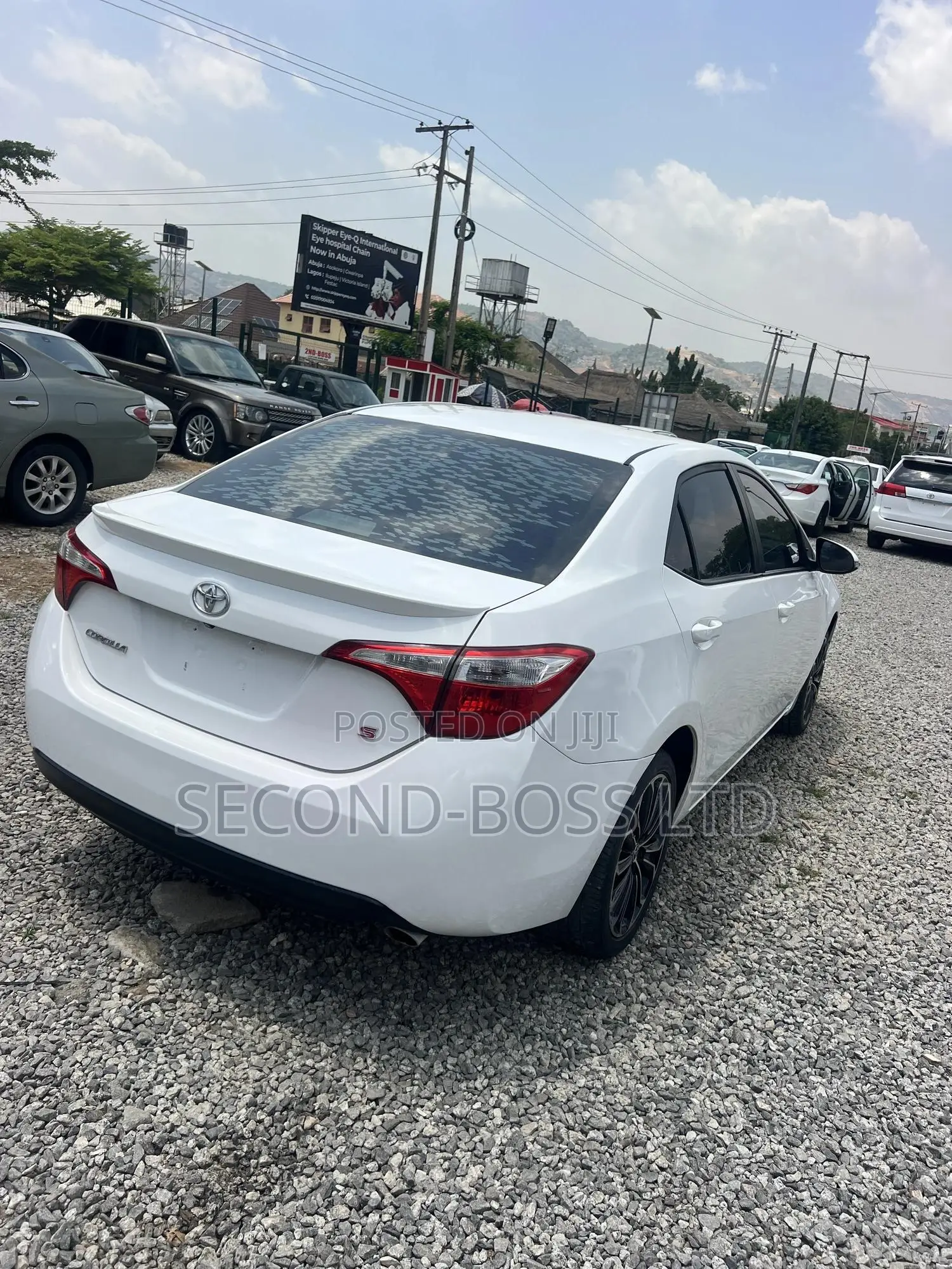 Toyota Corolla S 4dr Sedan (1.8L 4cyl CVT) 2015 White