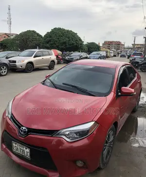 Toyota Corolla 2015 Red