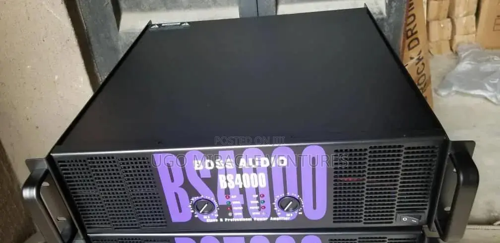 Boss Audio Power Amplifier