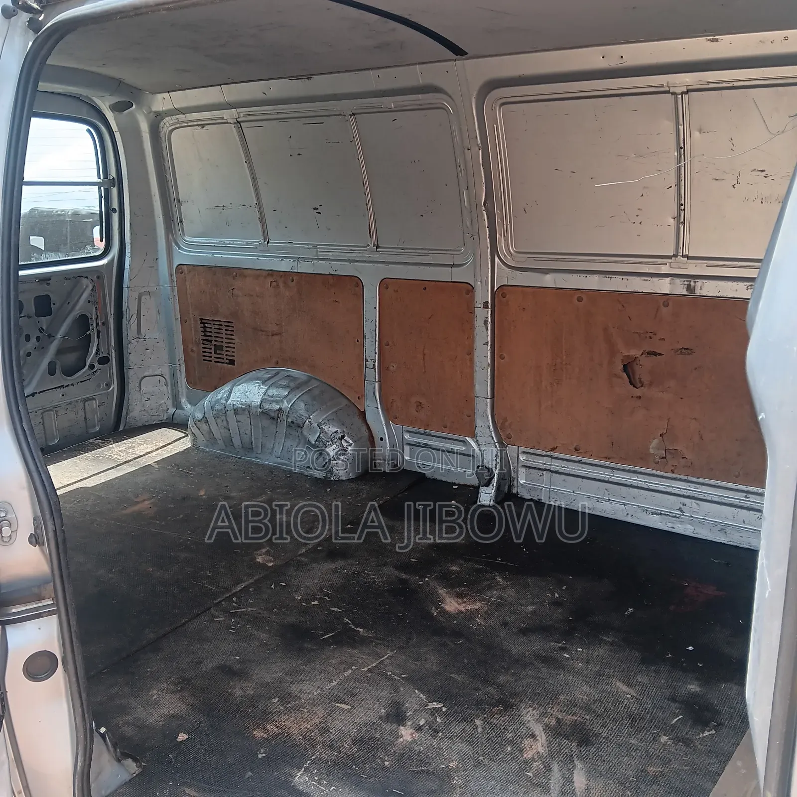 Toyota HiAce 2006 Grey