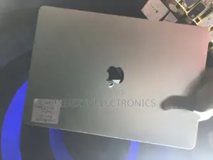 Laptop Apple MacBook Pro 32GB Intel Core i7 SSD 512GB
