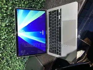 Laptop Apple MacBook Pro 32GB Intel Core i7 SSD 512GB
