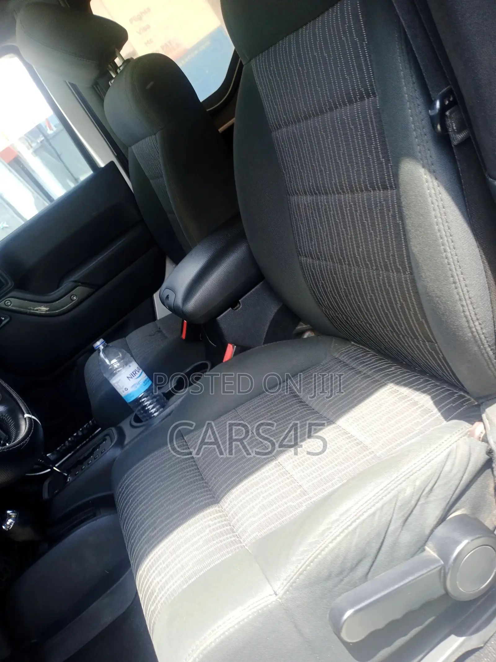 Jeep Wrangler 2011 Silver