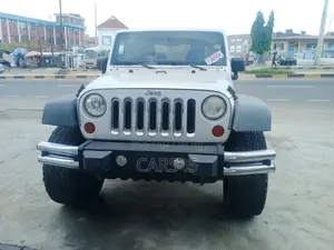 Jeep Wrangler 2011 Silver