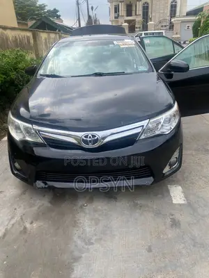 Toyota Camry LE 4dr Sedan (2.5L 4cyl 6A) 2012 Black
