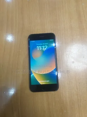 Apple iPhone SE 64 GB Black