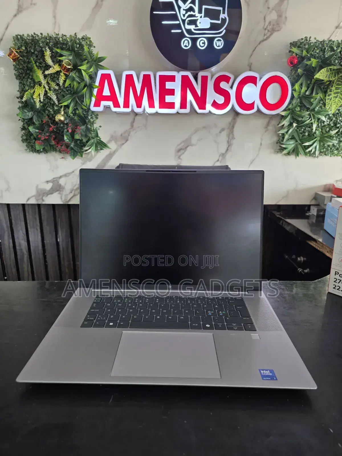 Laptop HP ZBook Studio 32GB Intel Core Ultra 7 SSD 1T