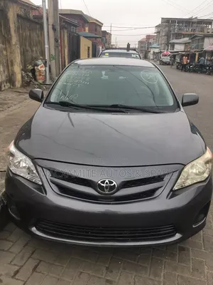 Toyota Corolla LE 4dr Sedan (1.8L 4cyl 4A) 2011 Black