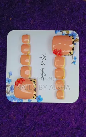 Toe Press on Nails