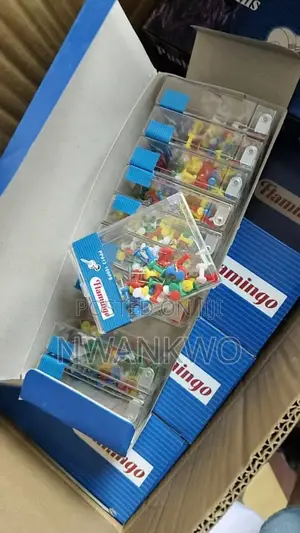 Flamingo Pp013 Push Pins Box (X 100 Pcs)