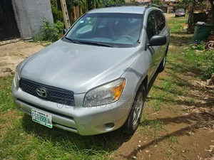 Toyota RAV4 2008 Silver