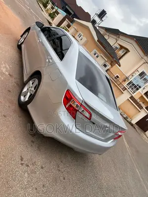 Toyota Camry 2013 Silver