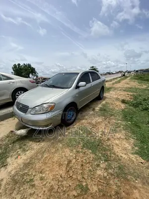 Toyota Corolla 2004 Silver