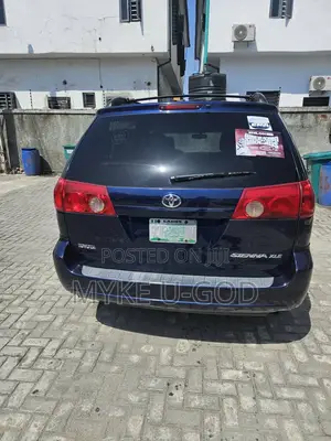 Toyota Sienna XLE 2008 Blue