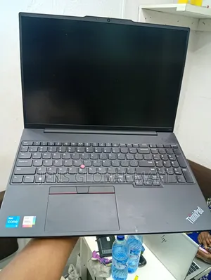 Laptop Lenovo ThinkPad E16 Gen 3 16GB Intel Core i5 SSD 256GB