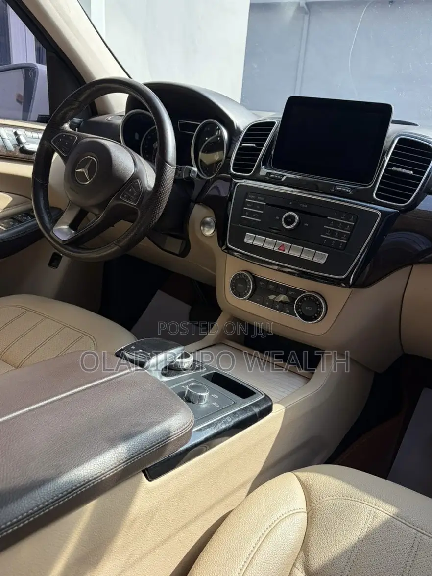 Mercedes-Benz GLE-Class 2017 White