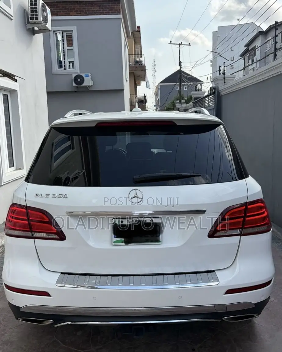 Mercedes-Benz GLE-Class 2017 White
