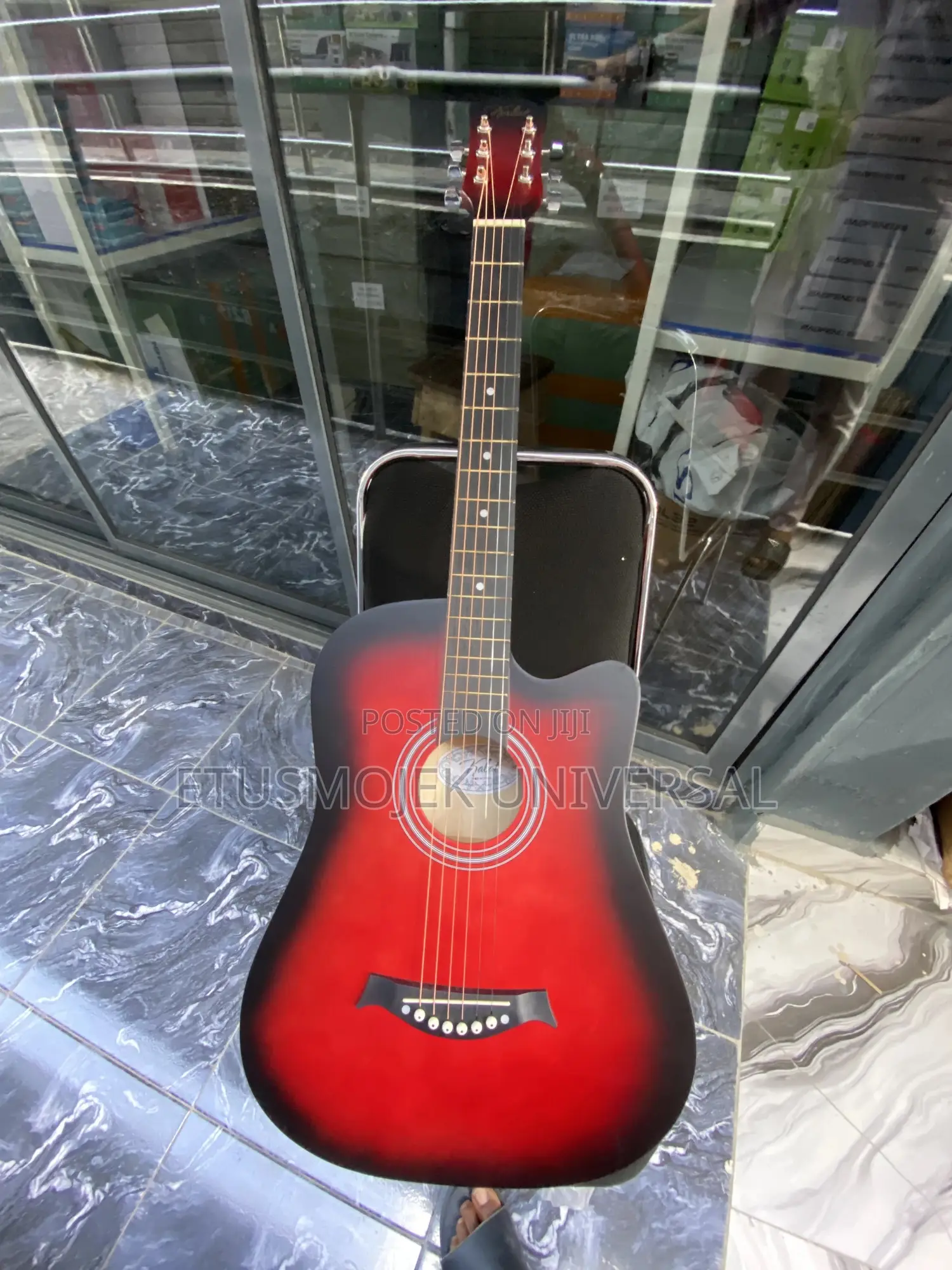 High Quality Acoustic Guitar