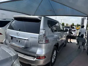 Lexus GX 460 Luxury 2018 Silver