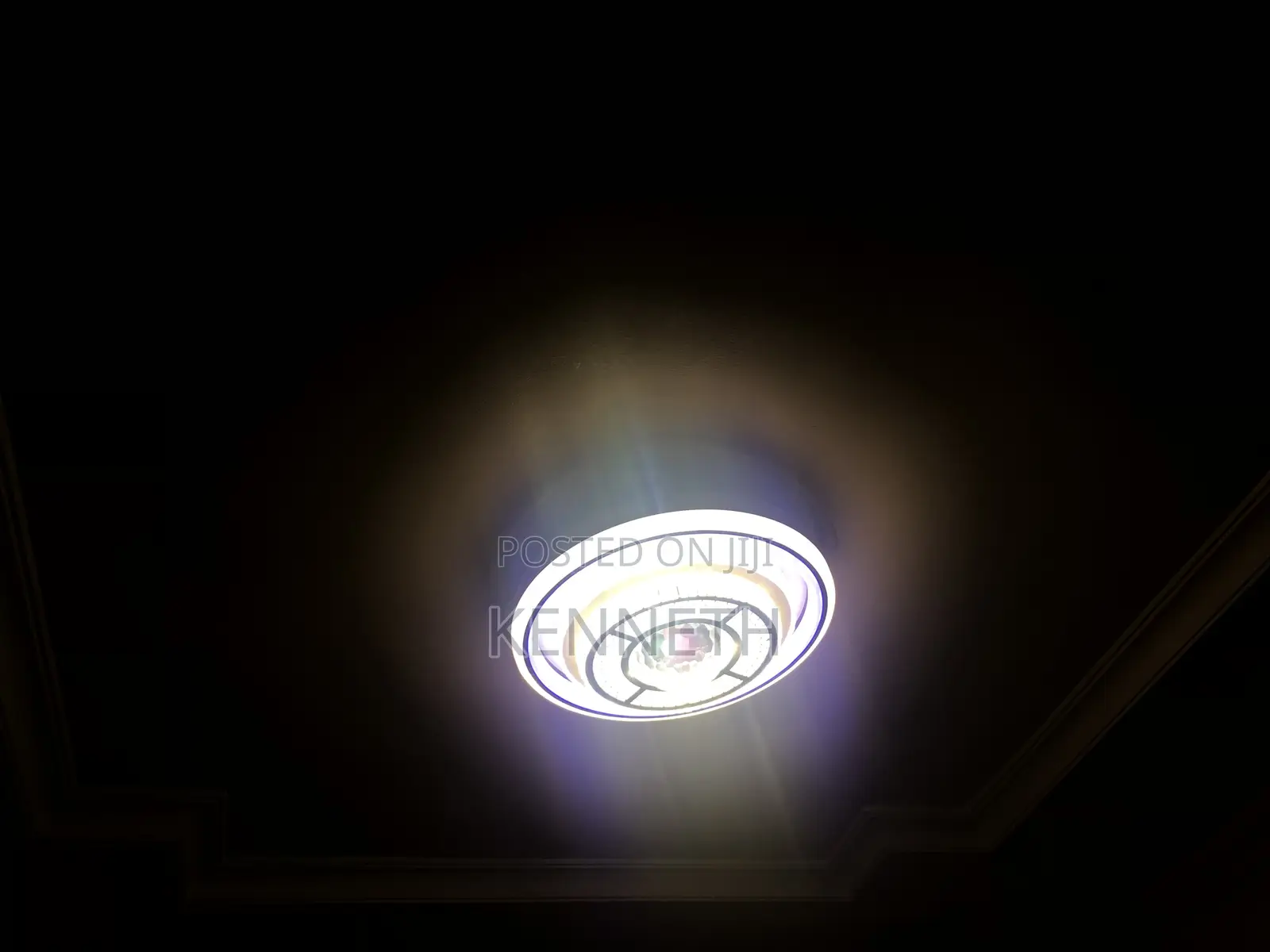 Chandelier Light With Bluetooth Speaker