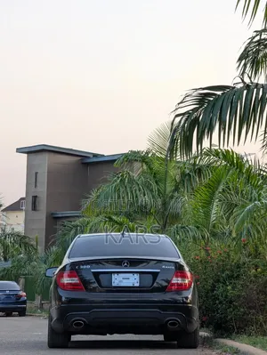 Mercedes-Benz C300 2012 Black