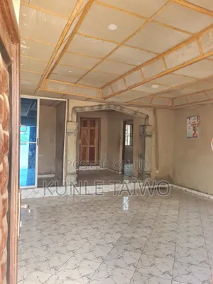 3bdrm Bungalow in Abeokuta North for sale