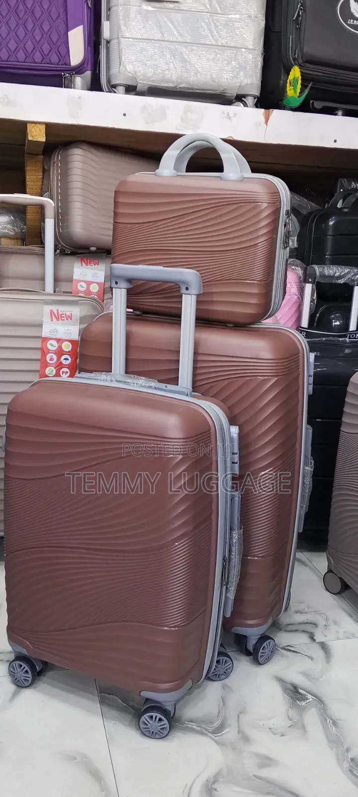 Medium and Small Size With Kit Luggage Boxes