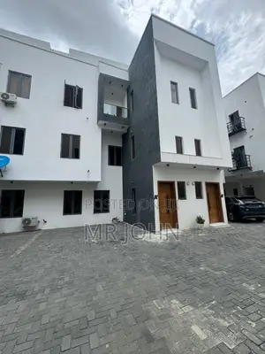 4bdrm House in Lekki 1 D Man Pr for rent