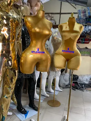 BBL Fiber Mannequin Available as Seen