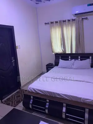 A Good Hotel for Sell in a Very Good Location With Vip Staff Rooms