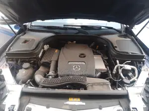 Mercedes-Benz GLC-Class 2019 Blue