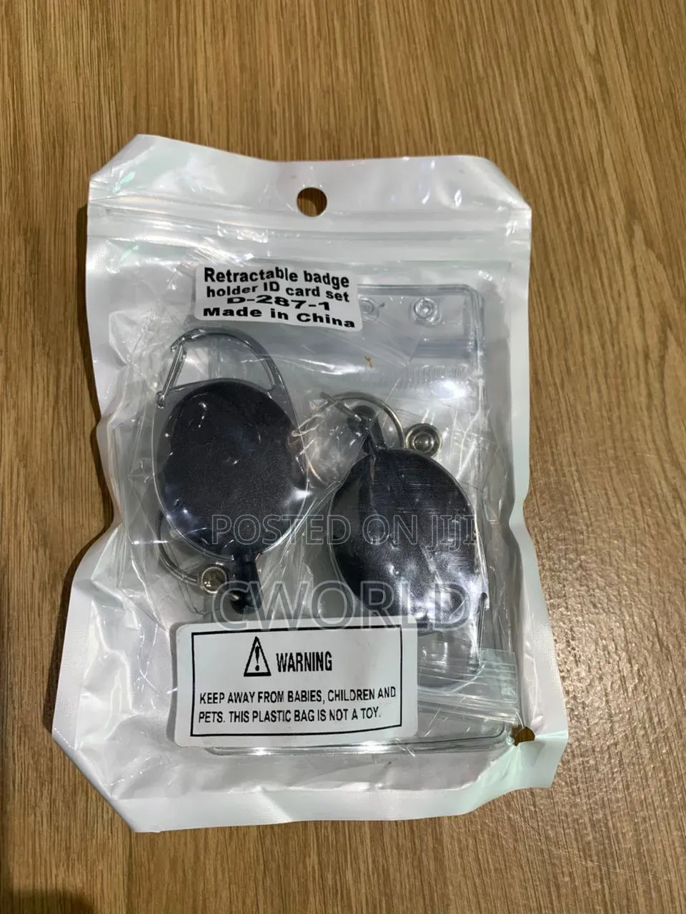 Retractable Id Badge Holders With Keyrings (Set)